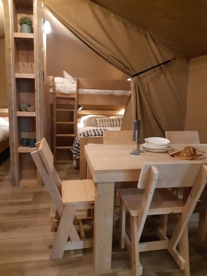 Tente Familiale Au Camping Hautoreille Bannes  Kültér fotó
